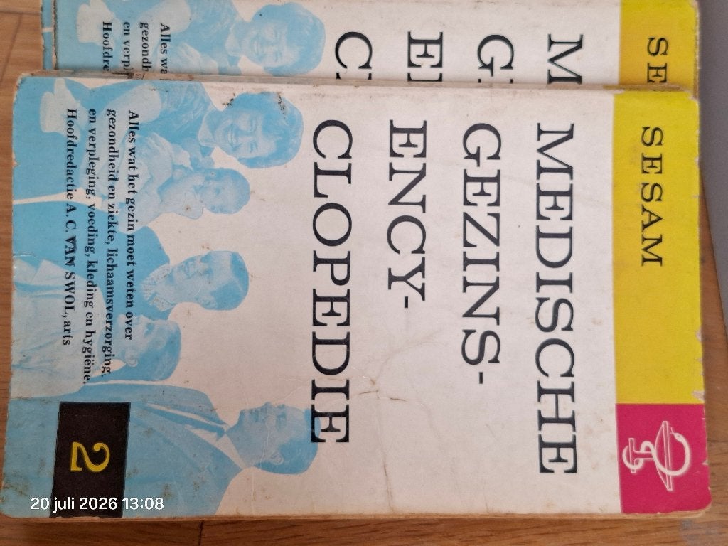 Compacte Medische Gezinsencyclopedie, Boeken, Encyclopedieën, Gelezen, Medisch, Sesam, Ophalen of Verzenden
