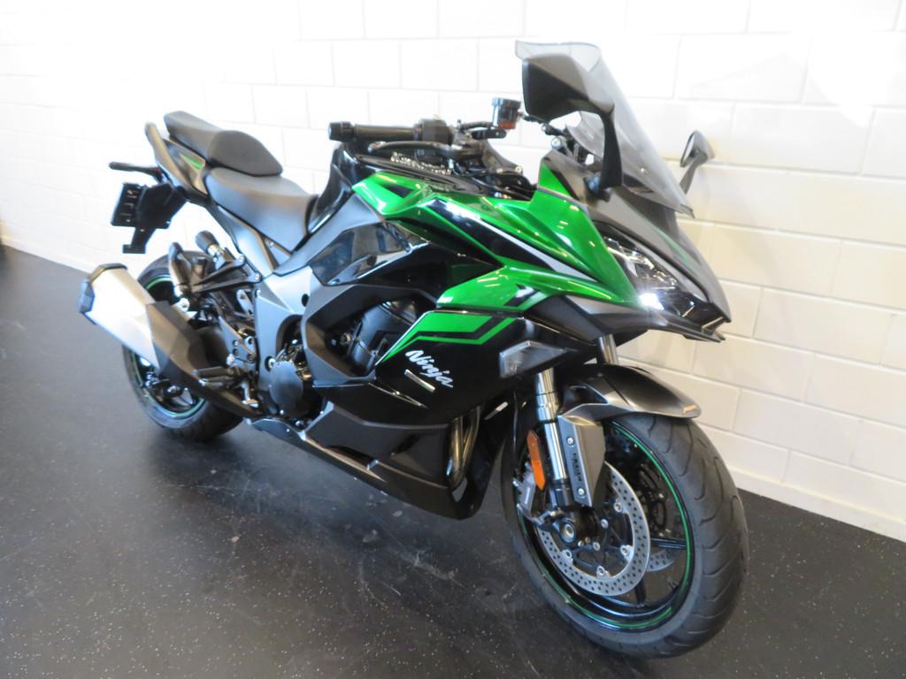 Kawasaki NINJA 1000 SX TOURING PERFECT! (bj 2024), Bedrijf, Sport, 998 cc