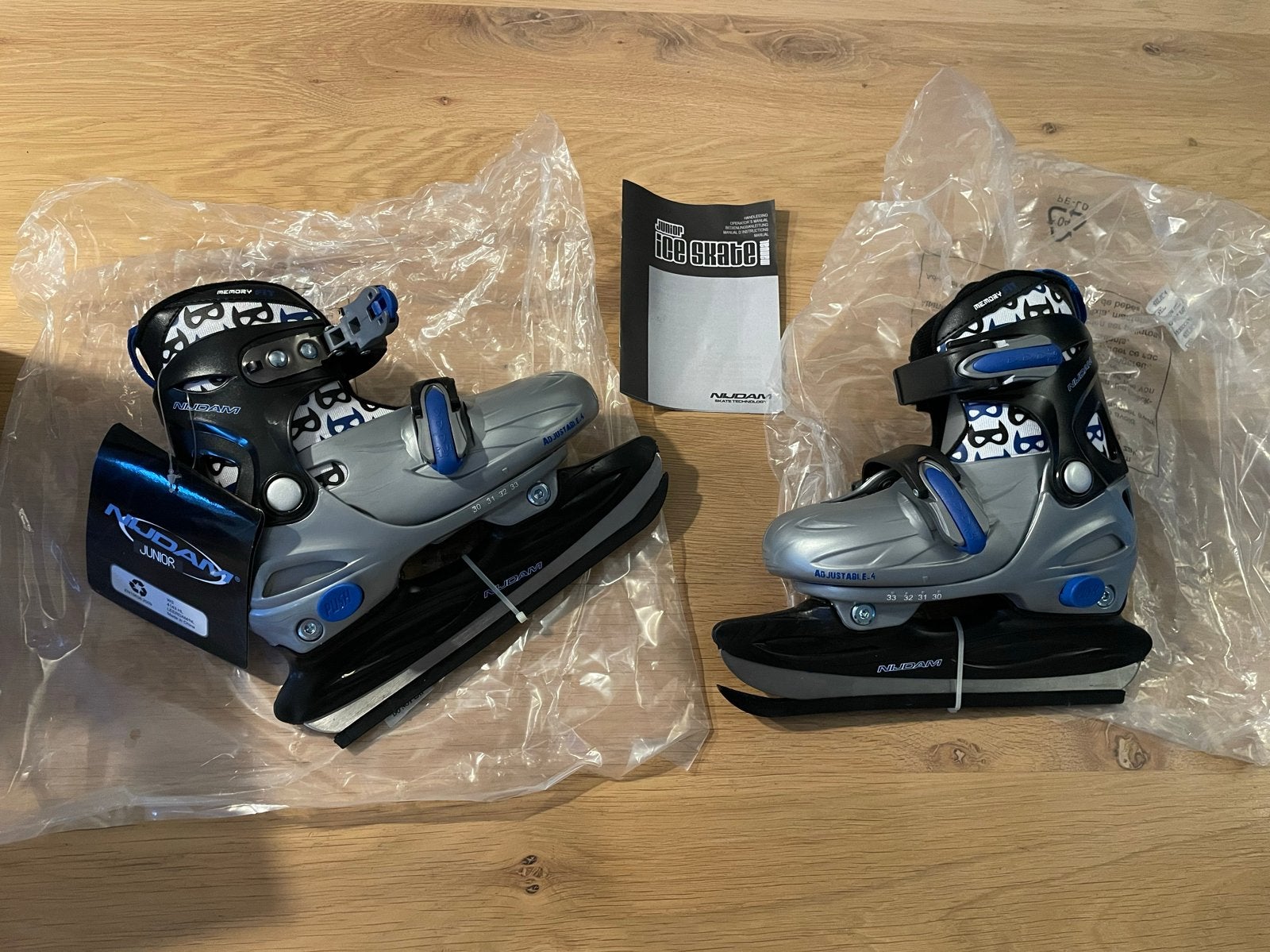 Nijdam ijshockeyschaatsen nieuw!- verstelbaar maat 30-33, Ophalen of Verzenden, Nieuw, IJshockeyschaatsen, Nijdam