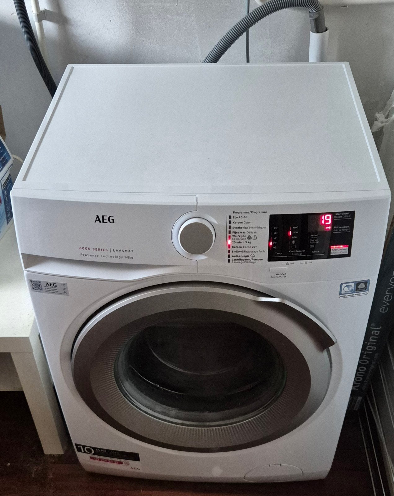Wasmachine AEG 6000 Series Lavamat ProSense 1-8kg uit 2024!, Ophalen, 6 tot 8 kg, Energieklasse A of zuiniger, Voorlader