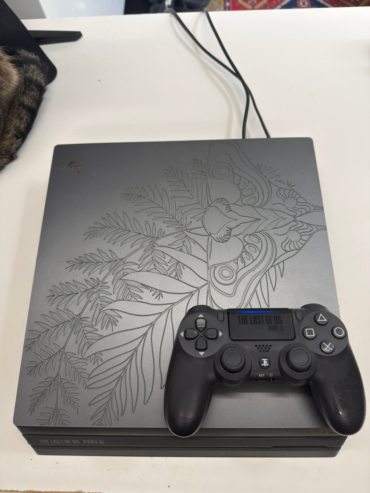 PS4 Pro Limited Edition The Last of Us Part 2 Refurbished, Spelcomputers en Games, Spelcomputers | Sony PlayStation 4, Ophalen