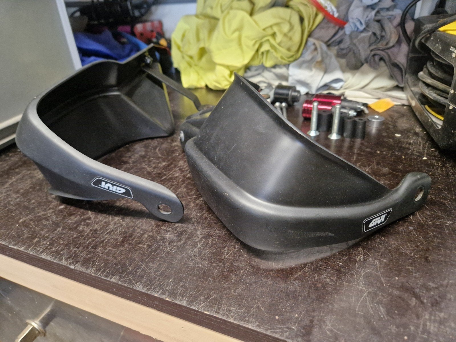 GIVI Handkappen voor Yamaha MT09 RN29- Gebruikt, Ophalen of Verzenden, Gebruikt