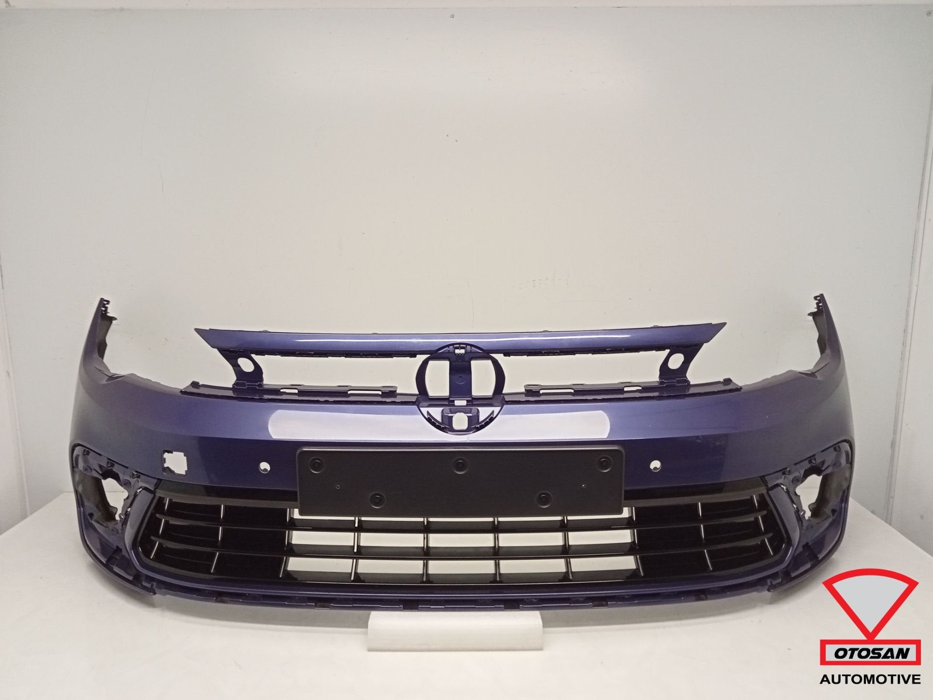 VW Polo VI 2G Facelift 2021+ R-Line Voorbumper 4x PDC, Auto-onderdelen, Gebruikt, Volkswagen, Volkswagen AG, Bumper