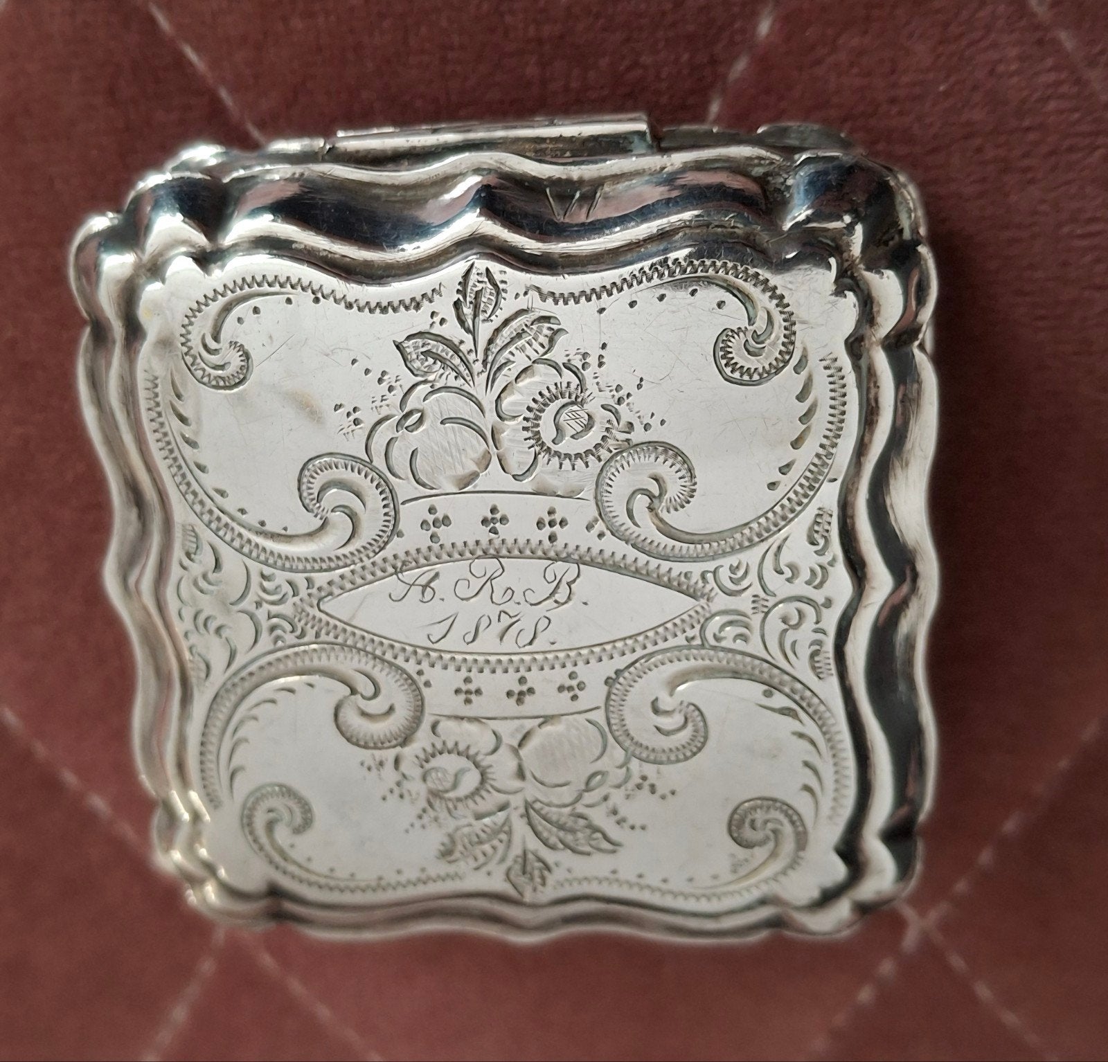 Antieke Zilveren Pillendoos/Snuifdoos - Groot Model 1878, Ophalen of Verzenden, Zilver