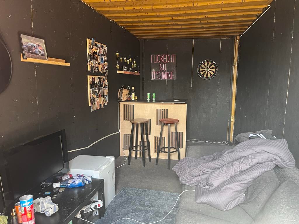 20ft zeecontainer met dakleer dak, nu in gebruik als keet, Ophalen of Verzenden