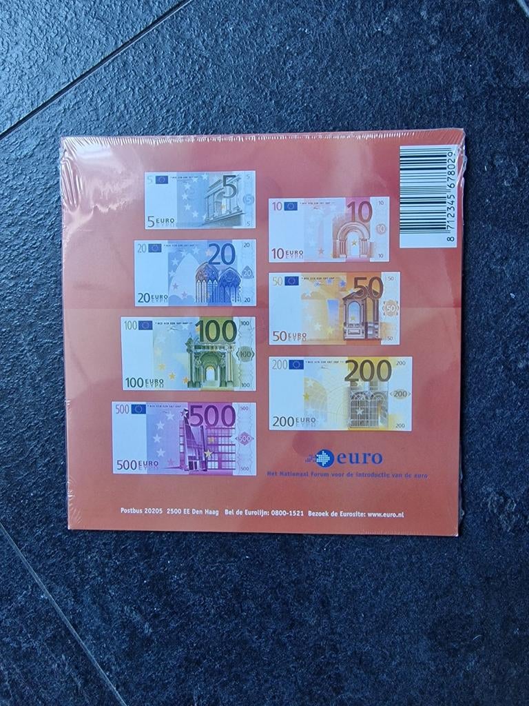 Zalmkit 1999-2001, Ophalen, Nederland