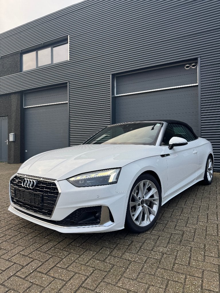Audi A5 Cabriolet 2.0 TFSI Advanced quattro| Automaat | 2022, Auto's, Automaat, Zwart, Cabriolet, Wit