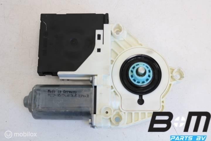 Raammotor rechts voor VW Passat B6 1K0959702P, Gebruikt