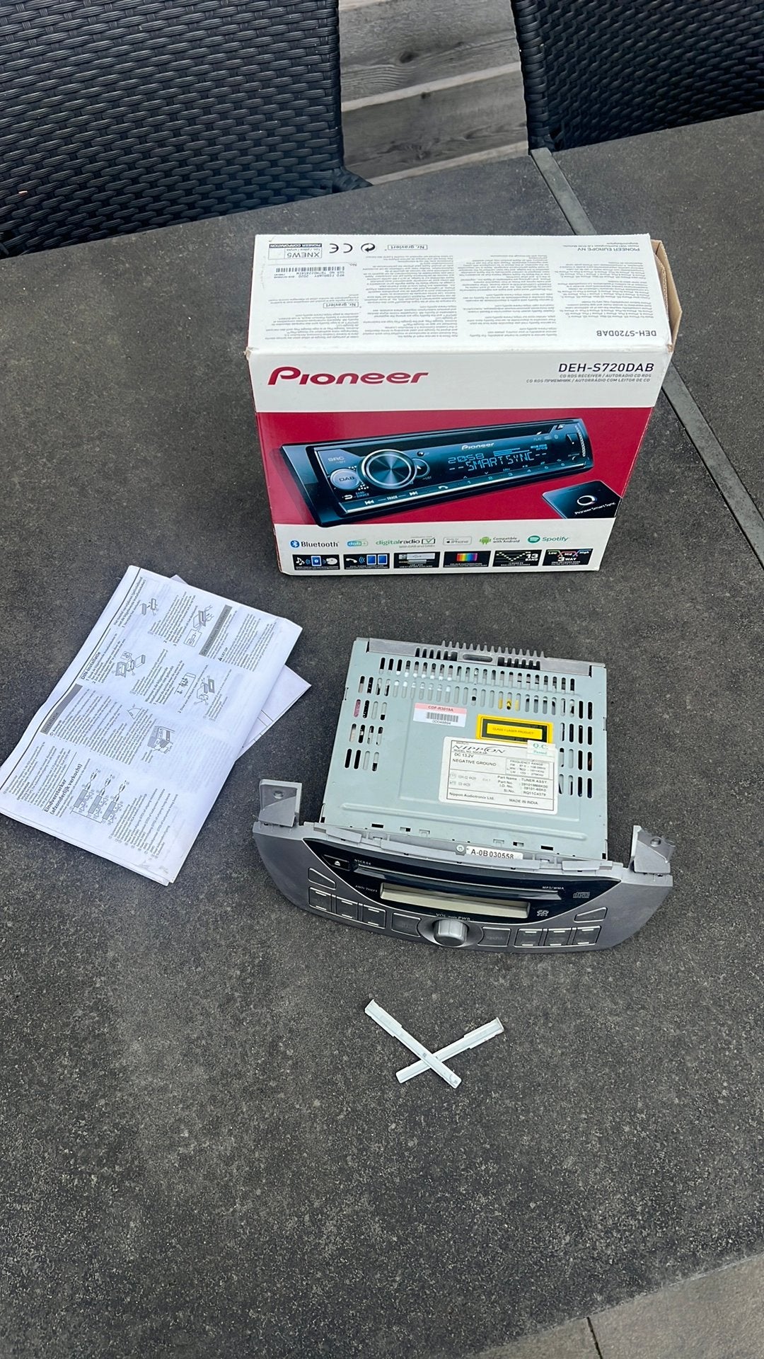 Pioneer autoradio met cd-speler, Ophalen, Zo goed als nieuw
