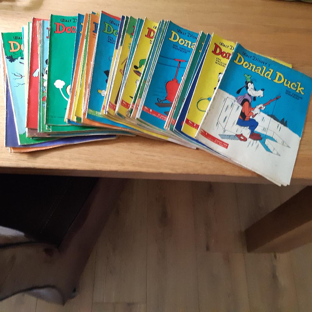 Donald Duck's 1970 met posters en inlegkaartje Nieuwe Revu, Boeken, Stripboeken, Gelezen, Complete serie of reeks, Walt Disney