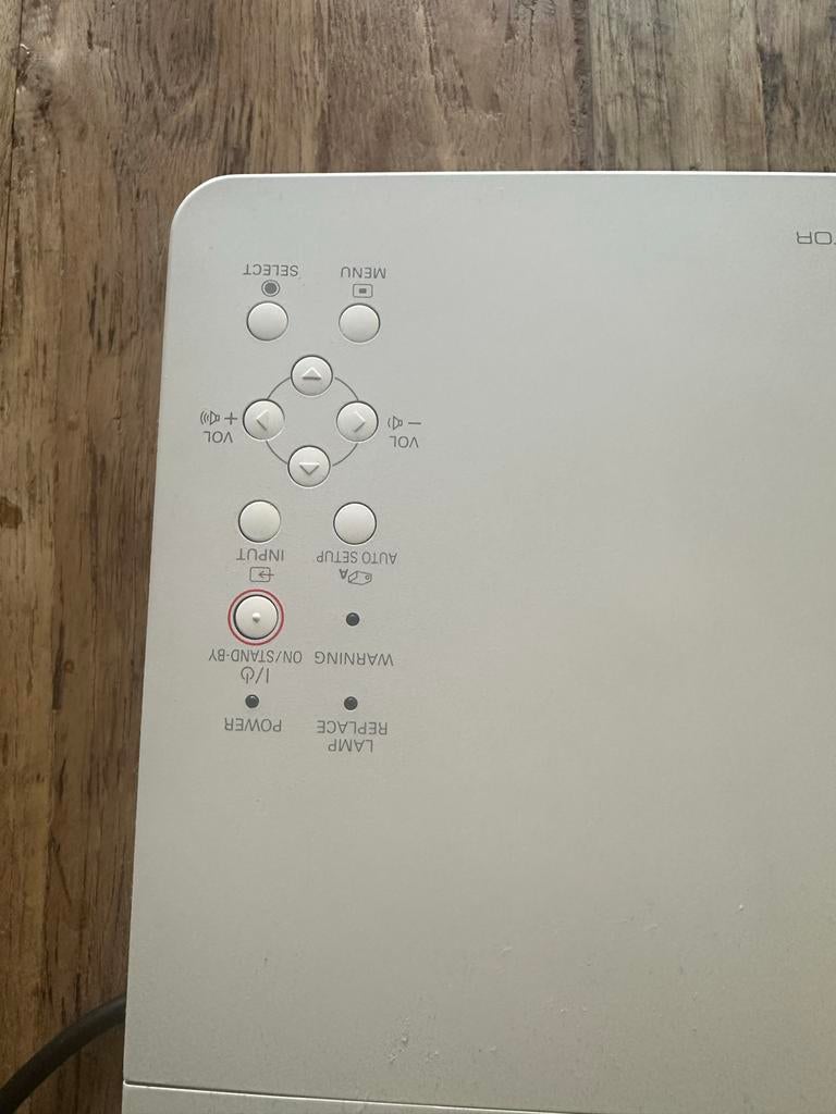 Sanyo Beamer PLC-XU30A met toebehoren, Ophalen of Verzenden, Gebruikt, LCD, Overige resoluties