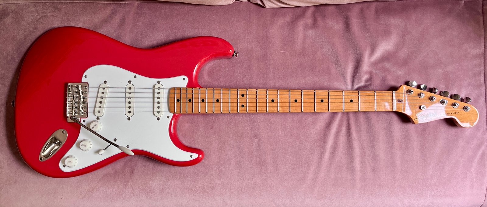 Squier Stratocaster Classic Vibe FIESTA RED, Muziek en Instrumenten, Ophalen, Gebruikt, Solid body, Fender