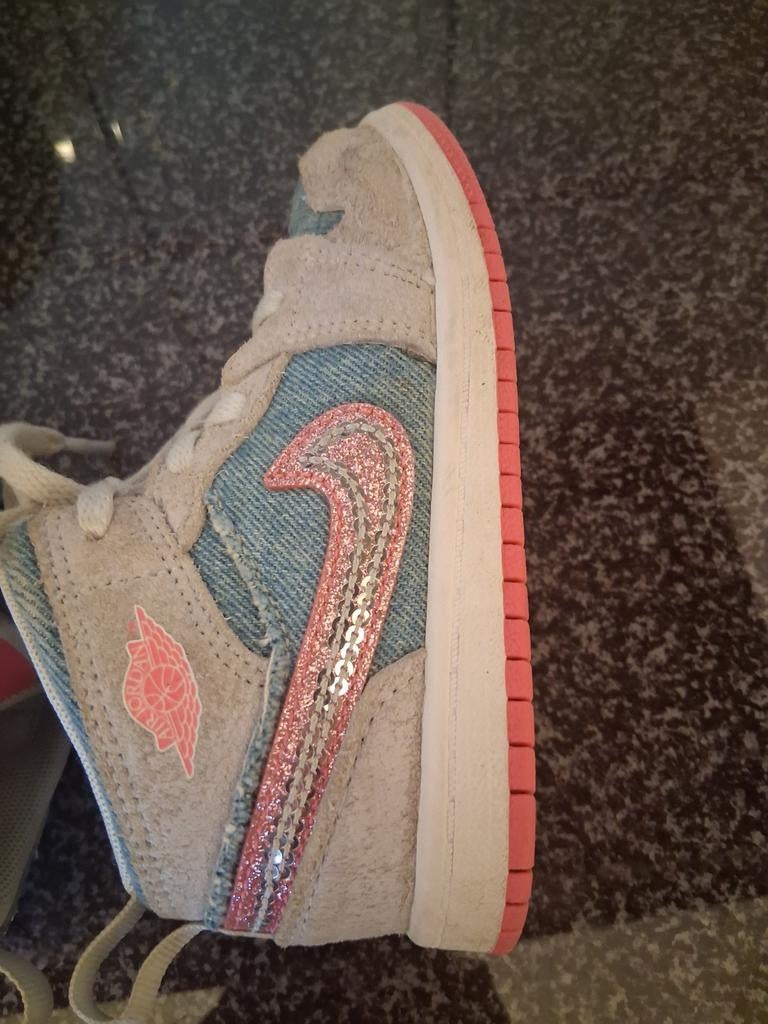 Nike Air Jordan 1 Mid SE "Denim Sequin" maat 26, Ophalen, Gebruikt, Schoenen