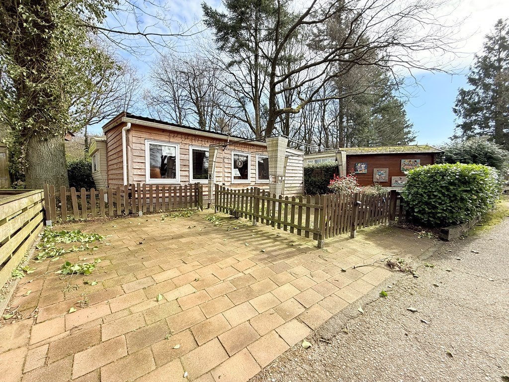 Stacaravan Chalet Camping De Goudsberg Lunteren Te Koop, Tot en met 4