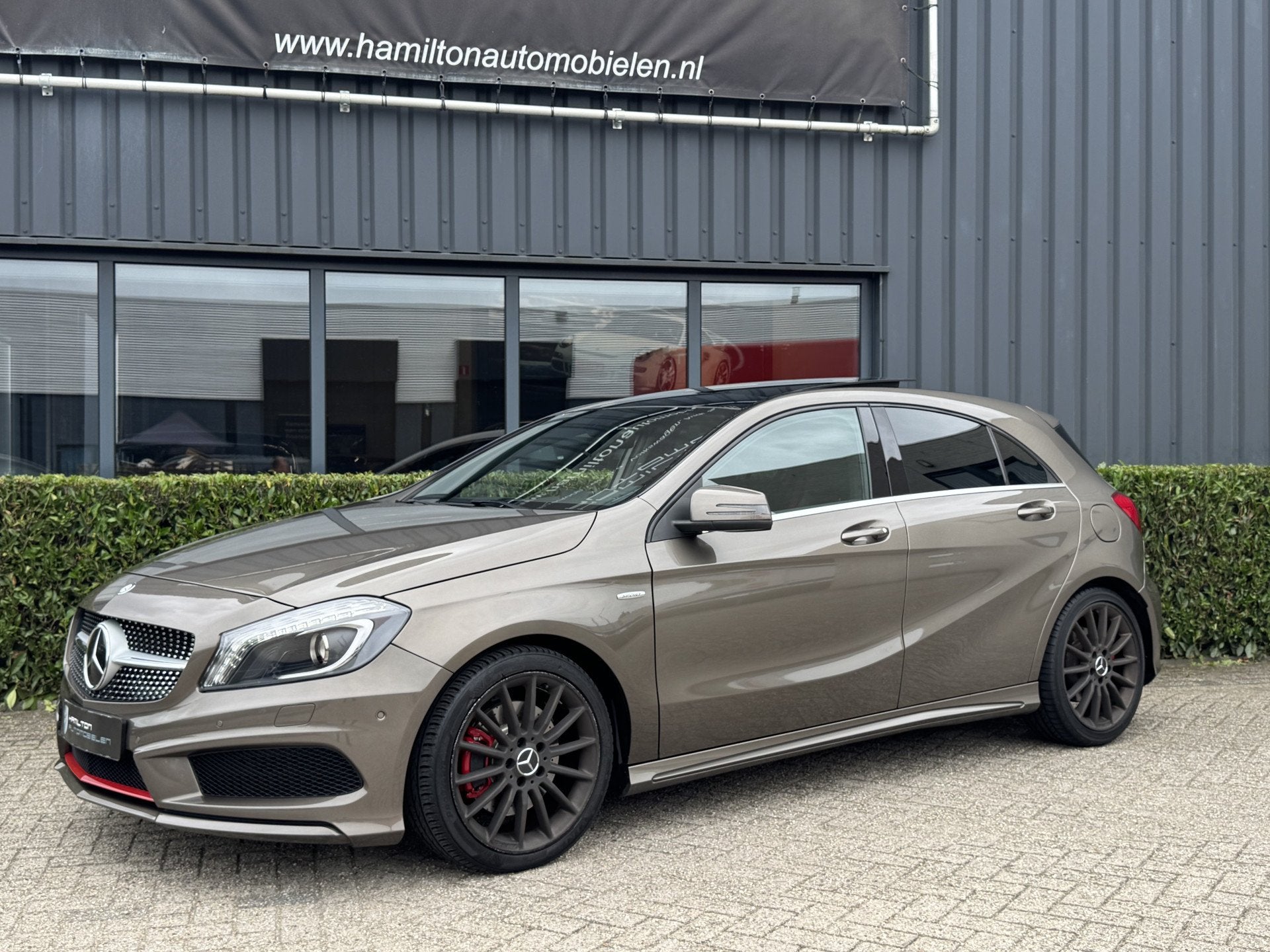 Mercedes-Benz A-Klasse 250 AMG 211pk Aut. Sport Ambition Xen, Bi-Xenon koplampen, Gebruikt, Zwart, 4 cilinders