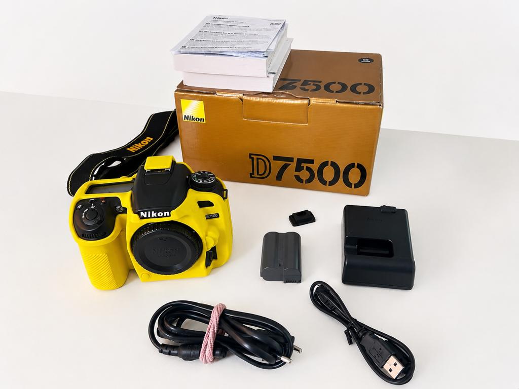Nikon D7500 body – zo goed als nieuw – compleet in doos, Audio, Tv en Foto, Fotocamera's Digitaal, Spiegelreflex, Ophalen of Verzenden