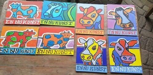 8 x Henk Sentel 2004 "En nu kunst" koeien, Antiek en Kunst, Kunst | Schilderijen | Modern, Ophalen