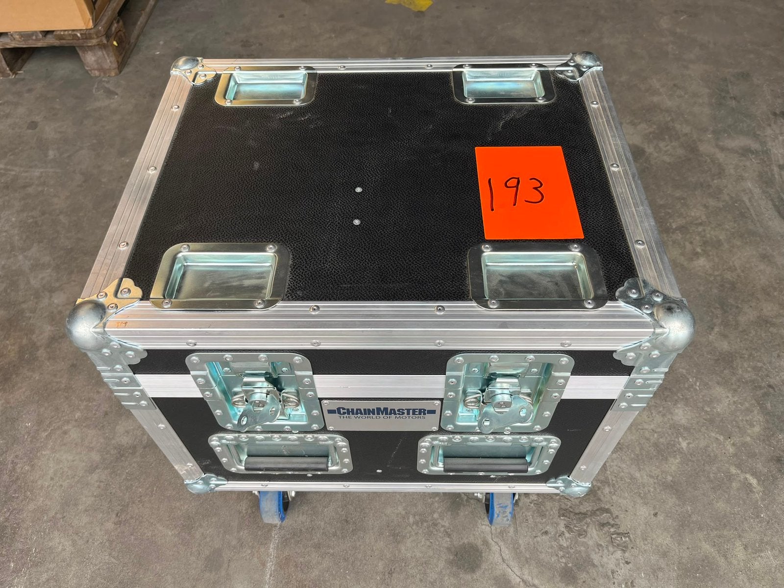 Nieuwe flightcase op wielen voor Chainmaster D8+ 500kg takel, Ophalen, ., Overige instrumenten, Zo goed als nieuw