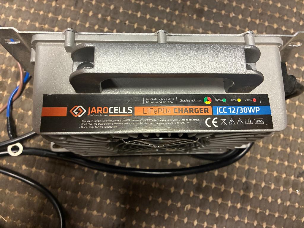 Jarocells 12v30A Lithium IP65 (LiFeP04) acculader, Ophalen of Verzenden, Nieuw, Motor en Techniek