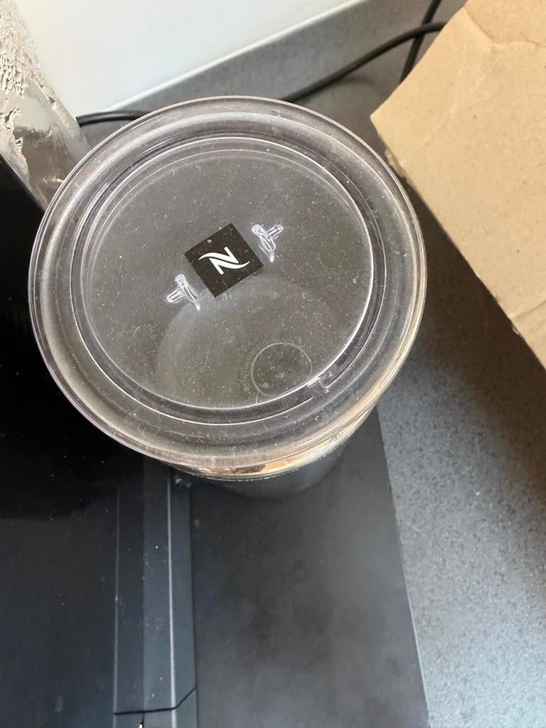 Nespresso Magimix koffiemachine met melkopschuimer, Ophalen of Verzenden, Gebruikt