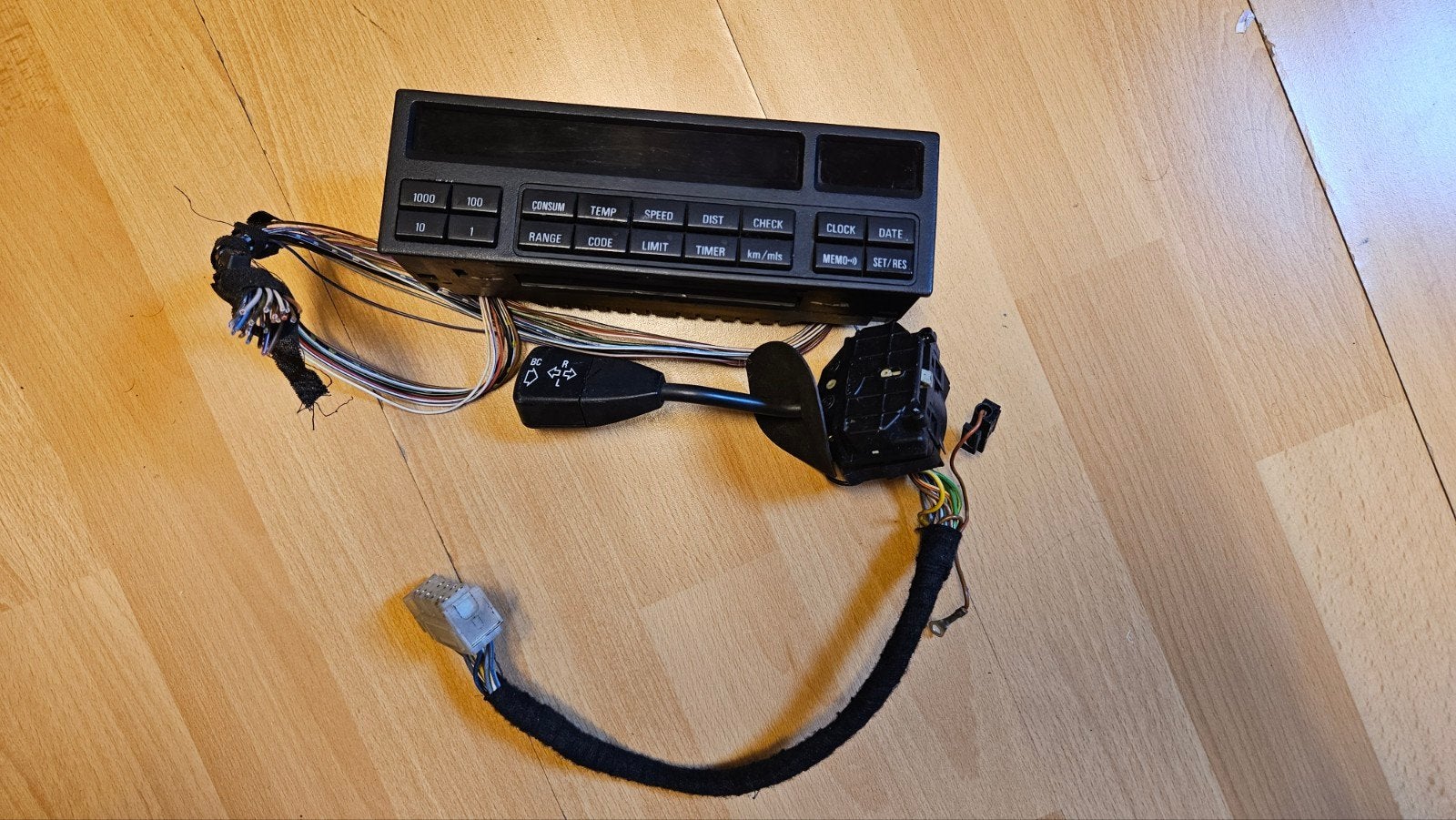 BMW E36 18 knops OBC met bedieningshendels - Retrofit, Ophalen of Verzenden, Gebruikt, BMW