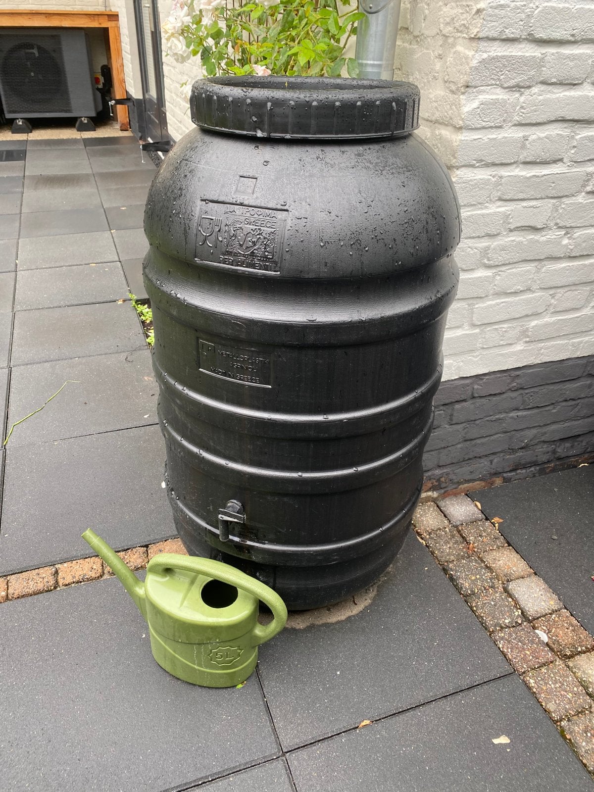 Regenton met nieuw kraantje. 220 liter!, 150 liter of meer, Ophalen, Gebruikt, Met kraantje