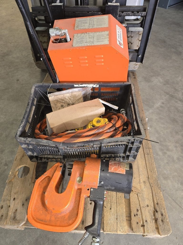 Draagbare hydraulische Ponsmachine, Ophalen, Gebruikt
