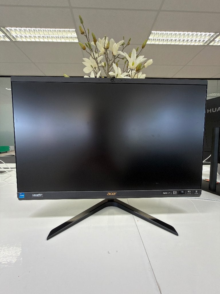 Foto 3 van Bundel 2x Acer Aspire C24 all-in-one pc's, Windows 11