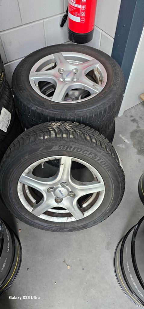 Velgen nissan Note 2017, Auto-onderdelen, Banden en Velgen, Ophalen of Verzenden, 15 inch, Zomerbanden, Velg(en)
