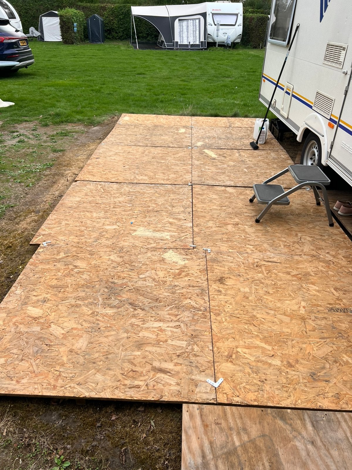 *gratis* Campingvlonders *gratis*, Ophalen, Gebruikt, Hout