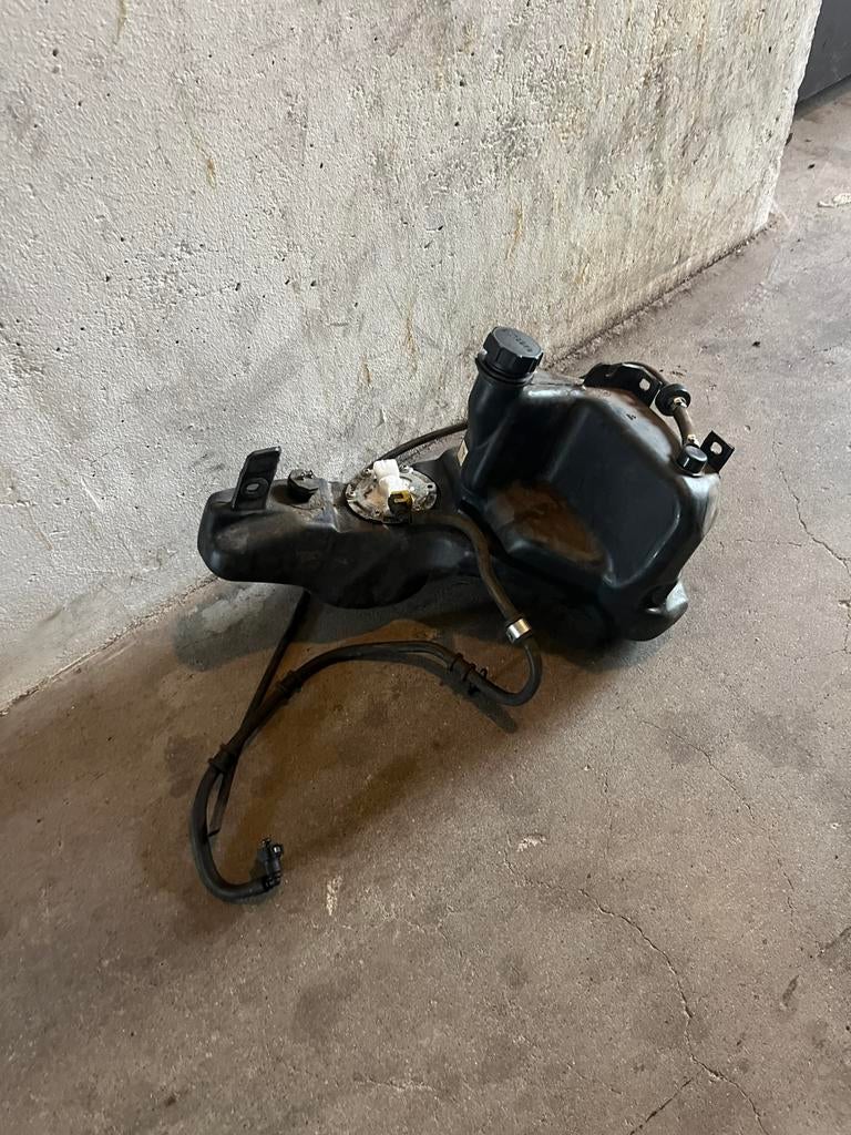 Piaggio zip benzine tank, Ophalen of Verzenden, Zo goed als nieuw