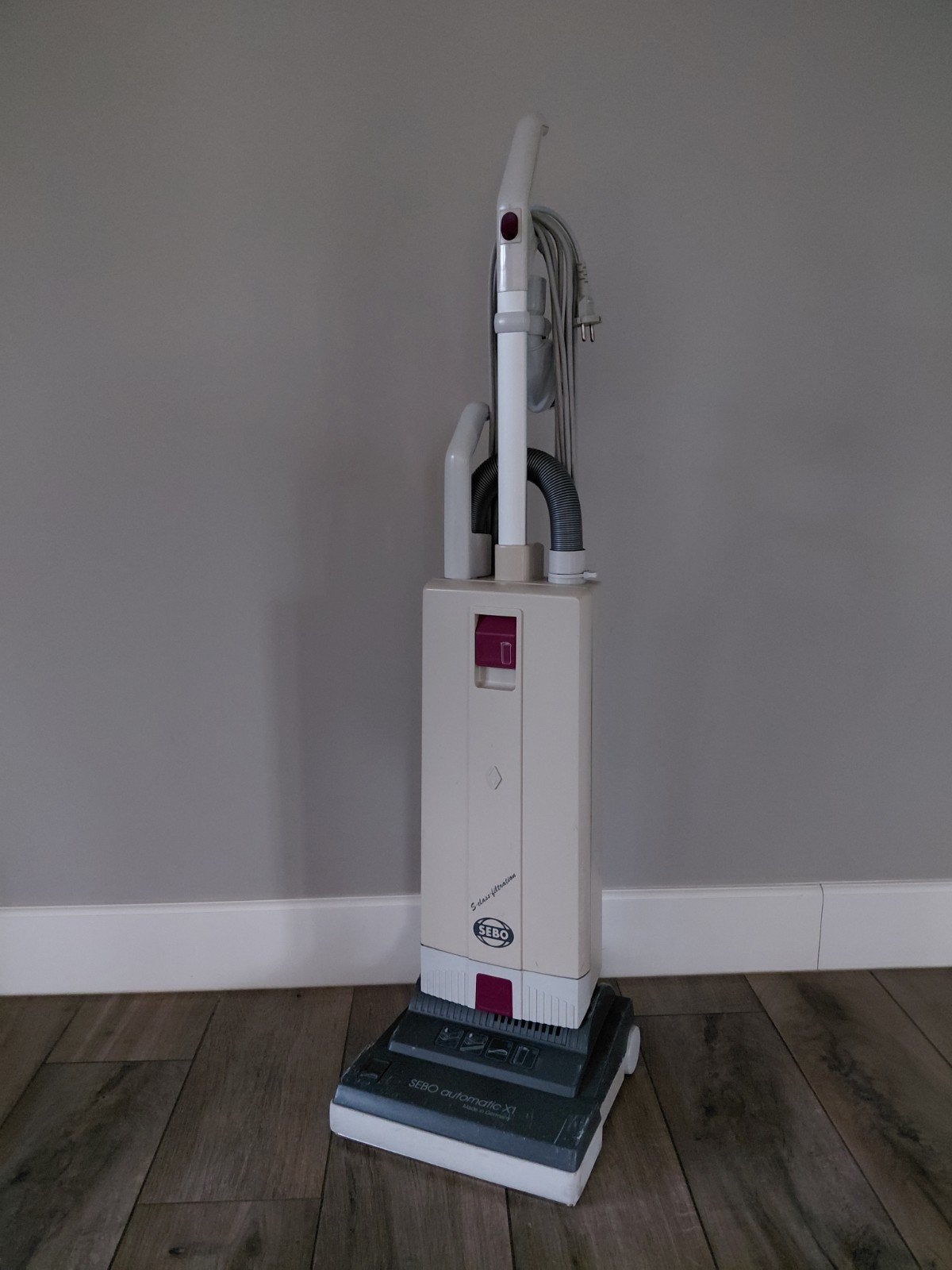 Sebo automatic X1 borstelstofzuiger in zeer goede staat!, Witgoed en Apparatuur, Stofzuigers, Zo goed als nieuw, Vloerreiniger
