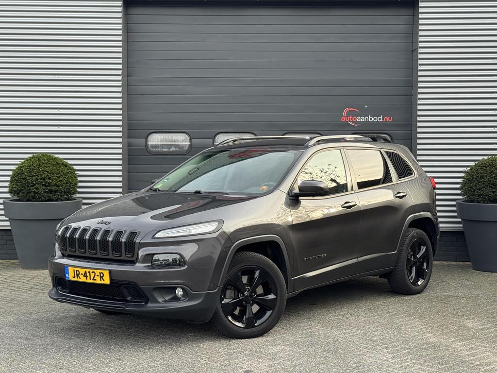 Jeep Cherokee 2.2 Night Eagle | Navigatie | Lederen Bekledin, Auto's, Jeep, Automaat, 450 kg, 4 cilinders, Bedrijf