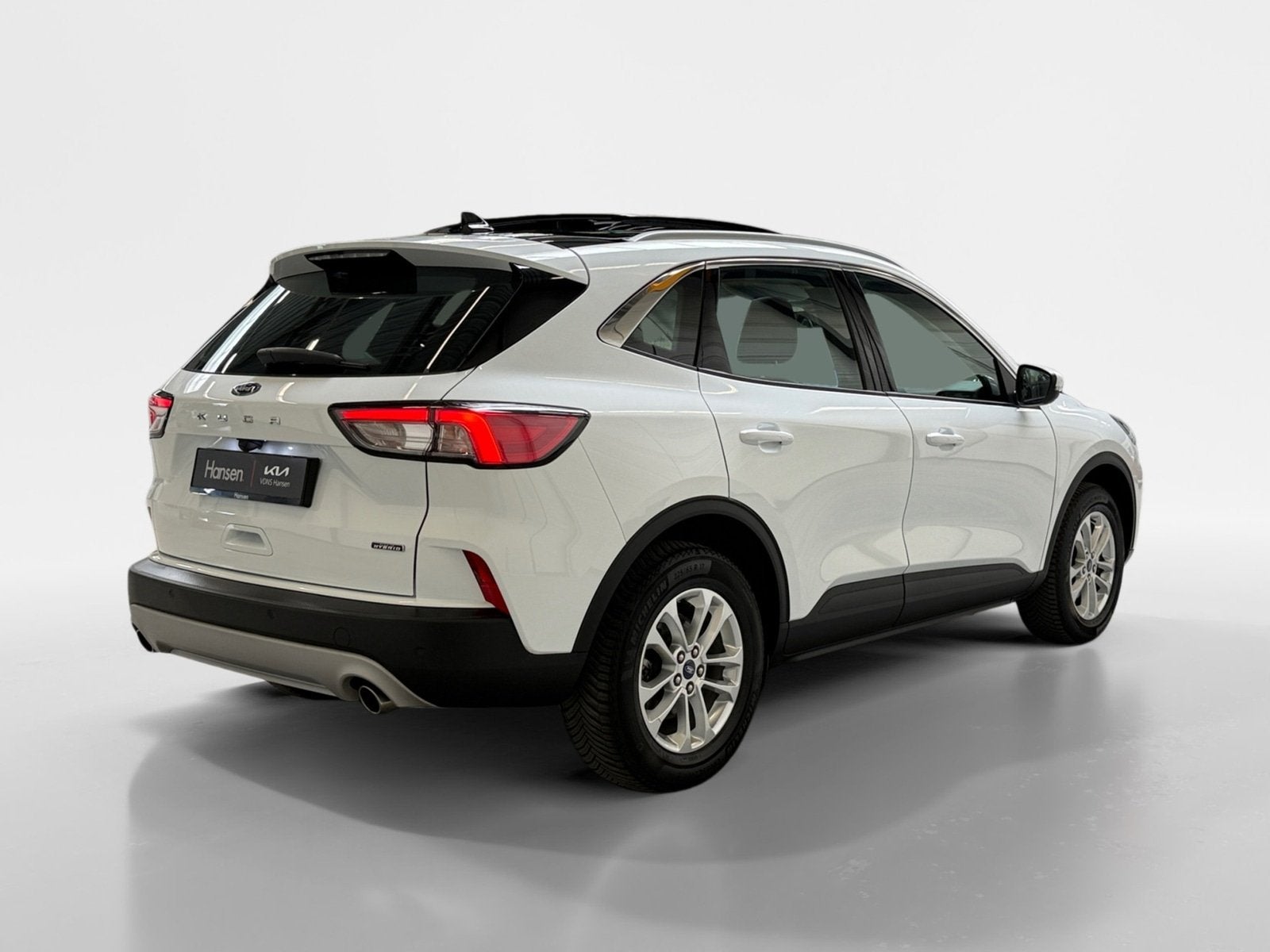 Ford Kuga 2.5 PHEV Titanium I Panoramadak I Stoelverwarming, Auto's, Gebruikt, 4 cilinders, Wit, Plug-in hybride
