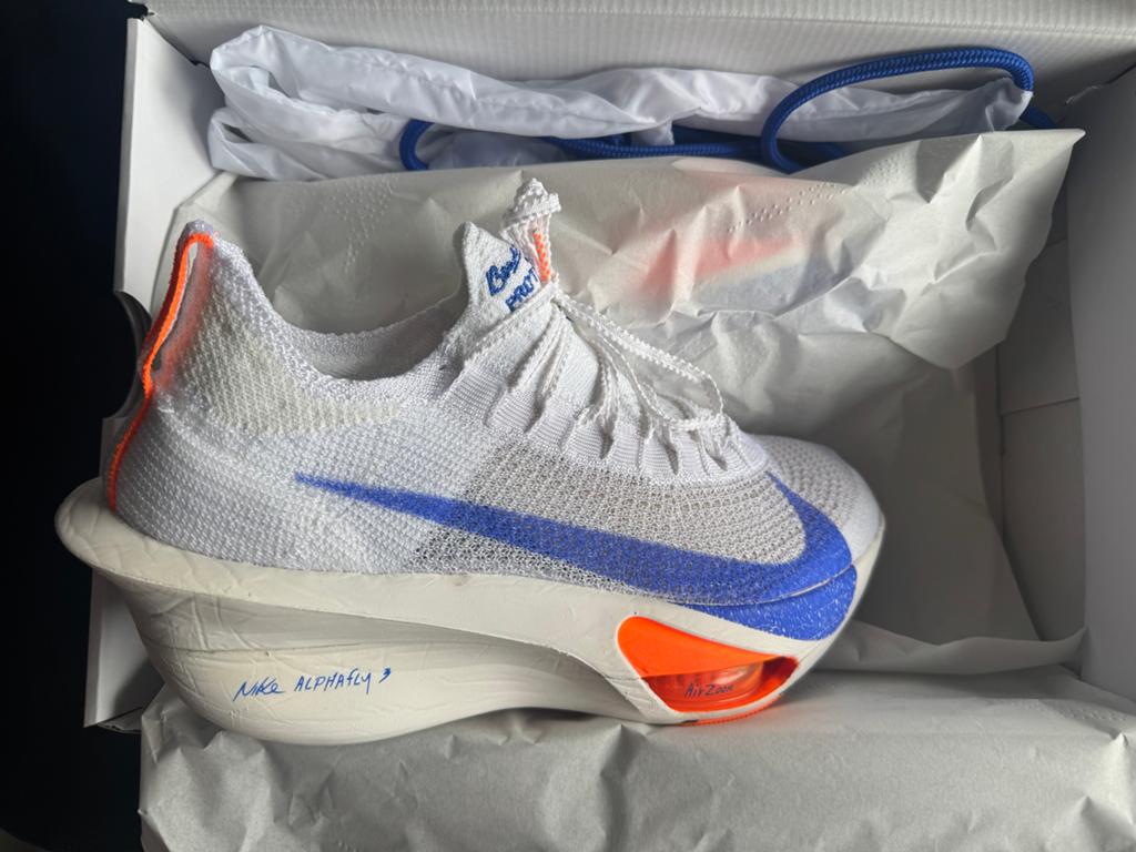 Nike Air Zoom Alphafly Next% 3 | 42,5, Wit, Nieuw, Ophalen of Verzenden, Sneakers of Gympen
