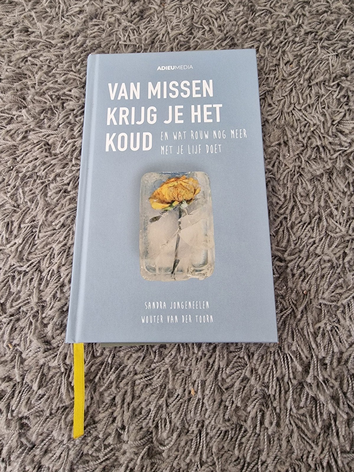 Van missen krijg je het koud, Ophalen of Verzenden, Zo goed als nieuw