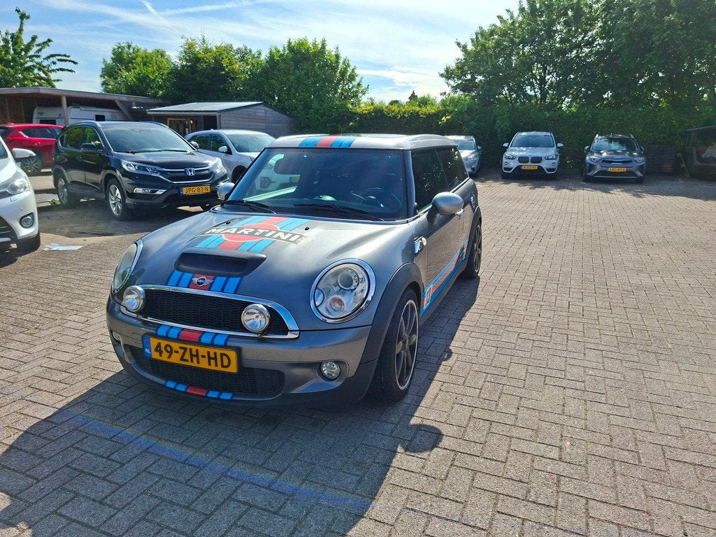 Mini Mini Clubman 1.6 Cooper S Chili apk t/m 18-06-2027, Gebruikt, 4 cilinders, 4 stoelen, Leder en Stof