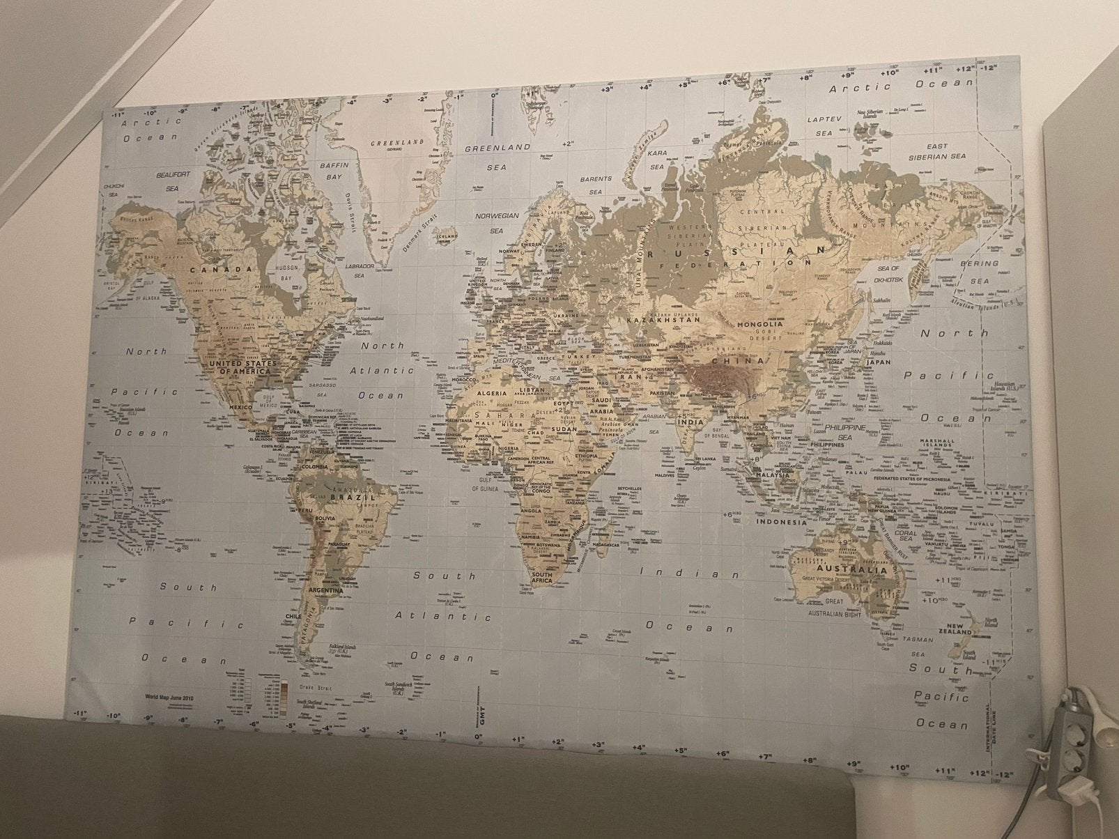 Gratis Wereldkaart schilderij / canvas 140x200 cm, Ophalen