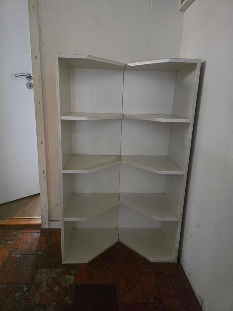 2x Witte Schuine Hoekkasten - Ideaal voor Nissen, Huis en Inrichting, Kasten | Boekenkasten, Gebruikt, Modern, Functioneel, 150 tot 200 cm