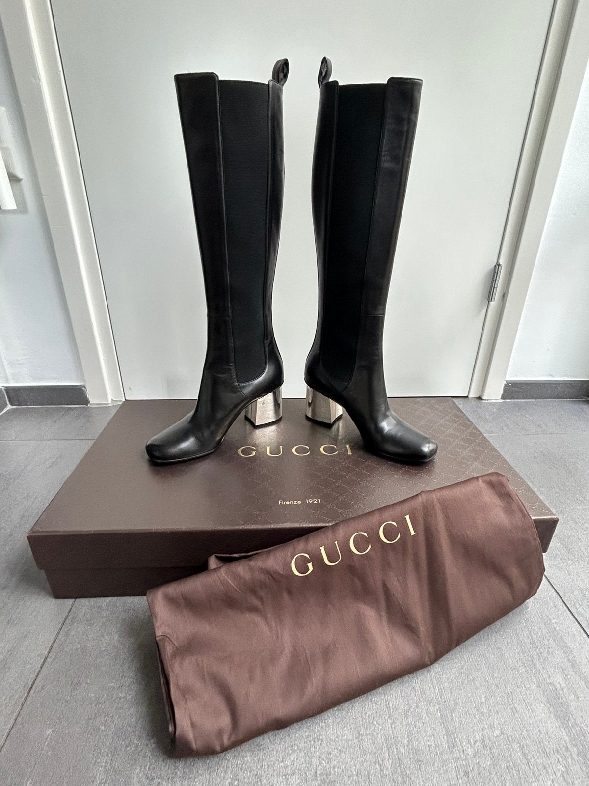 Zwarte Gucci laarzen maat 37, Hoge laarzen, Zwart, Ophalen of Verzenden, Zo goed als nieuw