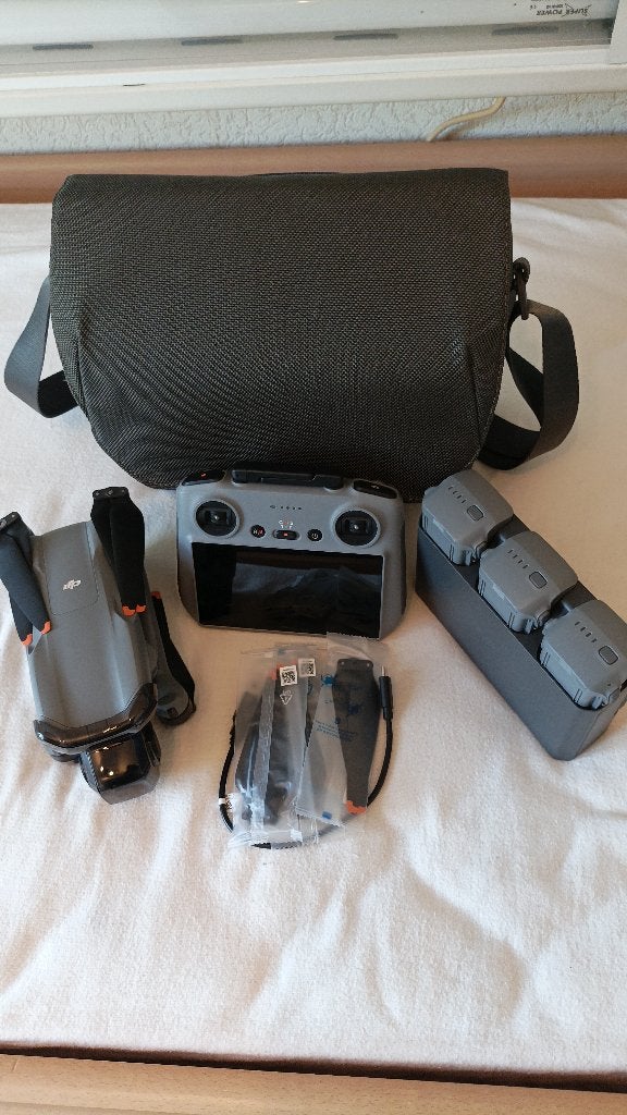 DJI Air 3 Fly More Met Smart Controller, Audio, Tv en Foto, Drones, Ophalen, Cameradrone, DJI, Meer dan 45 minuten