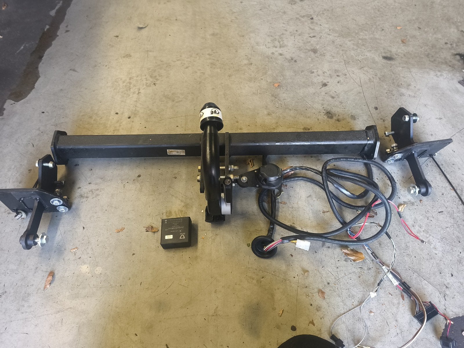 TREKHAAK Mercedes w214/S214, Auto-onderdelen, Ophalen, Gebruikt