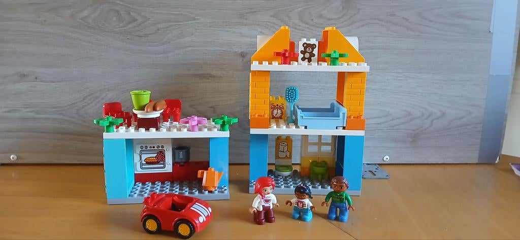 Duplo 10835 Familiehuis, Kinderen en Baby's, Speelgoed | Duplo en Lego, Ophalen of Verzenden, Zo goed als nieuw, Complete set
