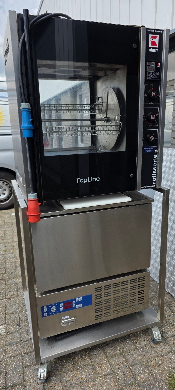 Ubert Kipgrill Rotisserie & Schokvriezer Blastchiller 2015, Ophalen