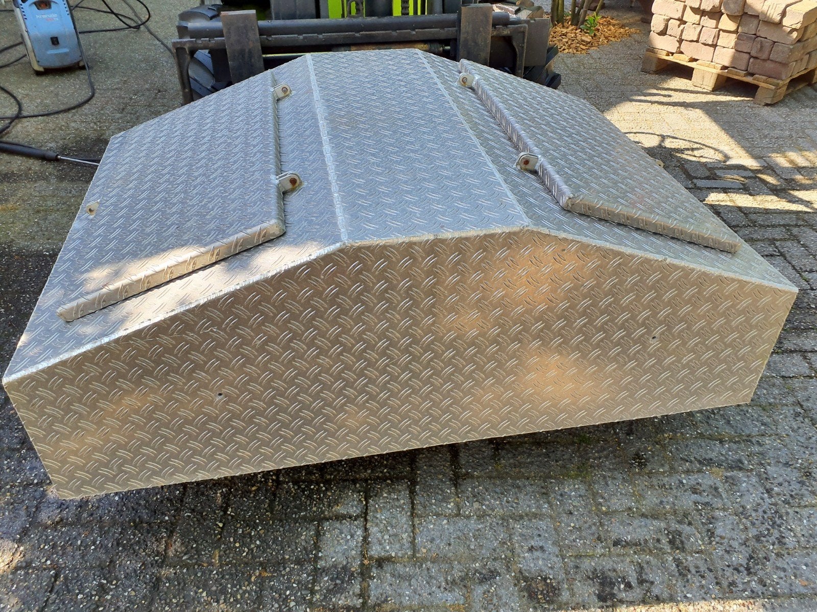 Pickup kist aluminium traanplaat afsluitbaar, Ophalen