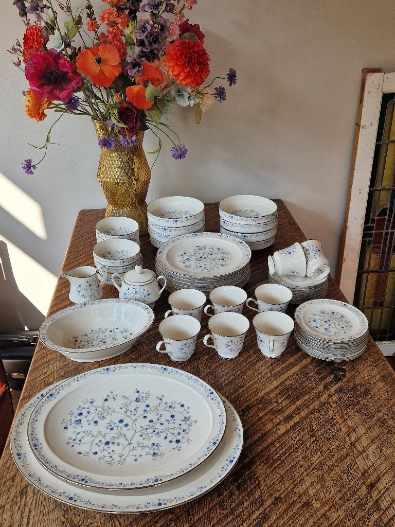 Vintage Servies noritake, Ivory China, decor "serene Garden", Huis en Inrichting, Ophalen of Verzenden, Overige stijlen, Porselein
