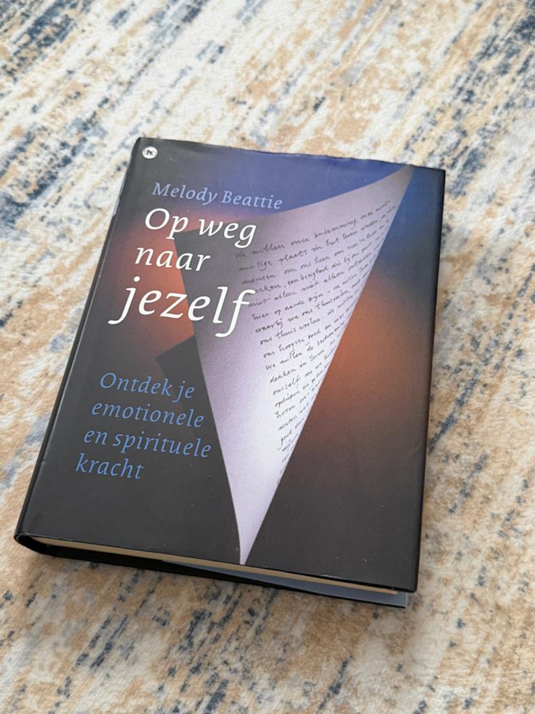 Melody Beattie – Op Weg Naar Jezelf (Hardcover), Ophalen of Verzenden, Zo goed als nieuw