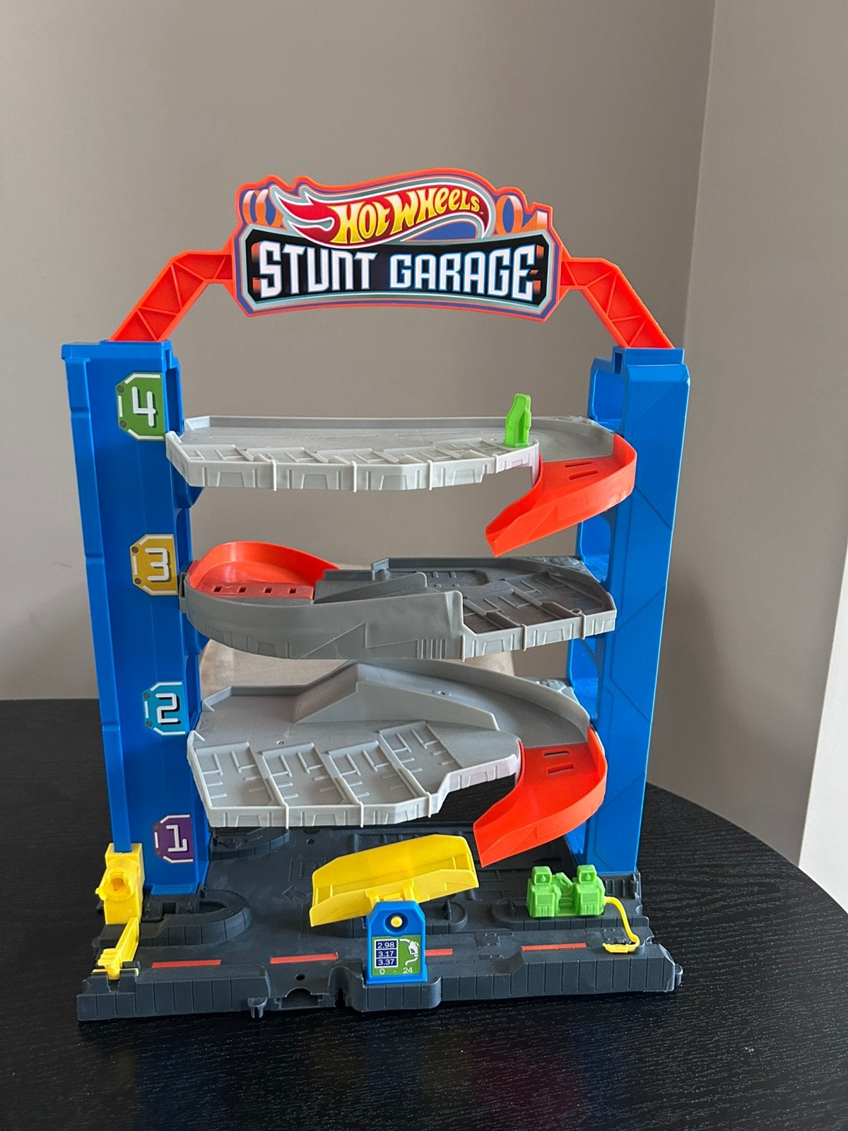 Hot Wheels garage, Ophalen, Zo goed als nieuw, Handmatig, Hot Wheels