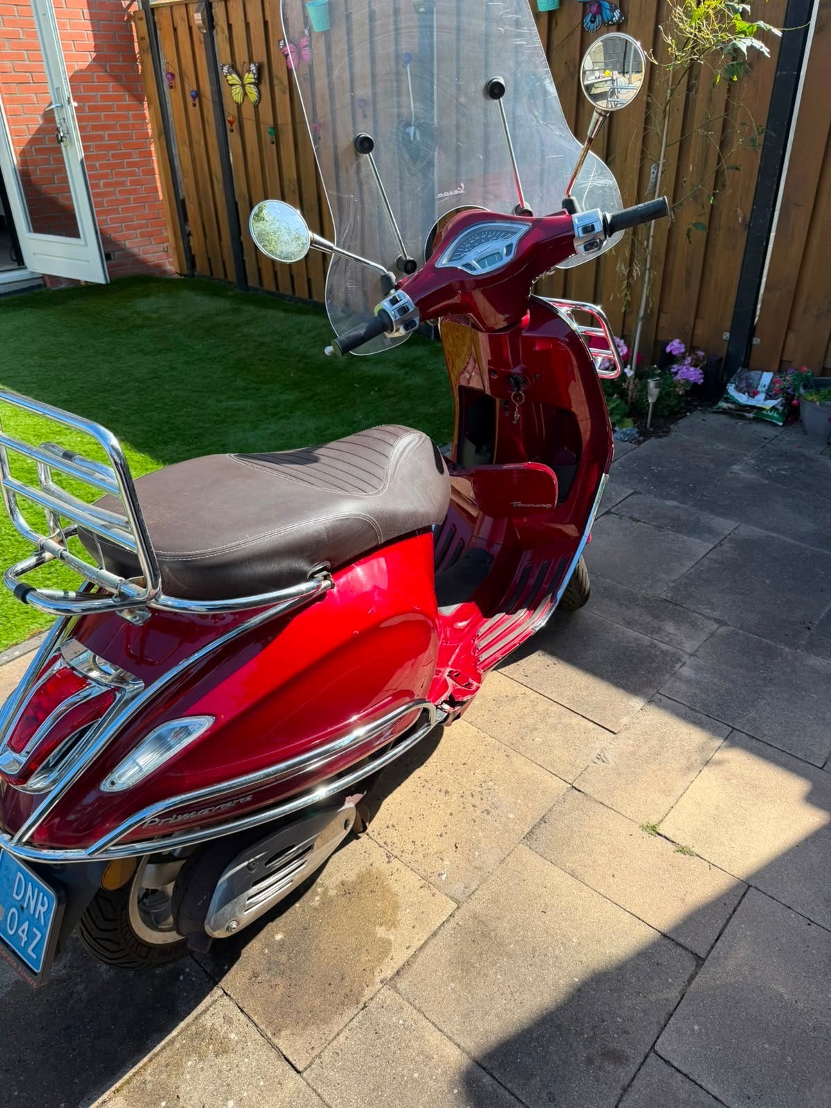 Mooie rode Vespa Piaggio Primavera - Goed onderhouden, Ophalen, Gebruikt, Overige modellen