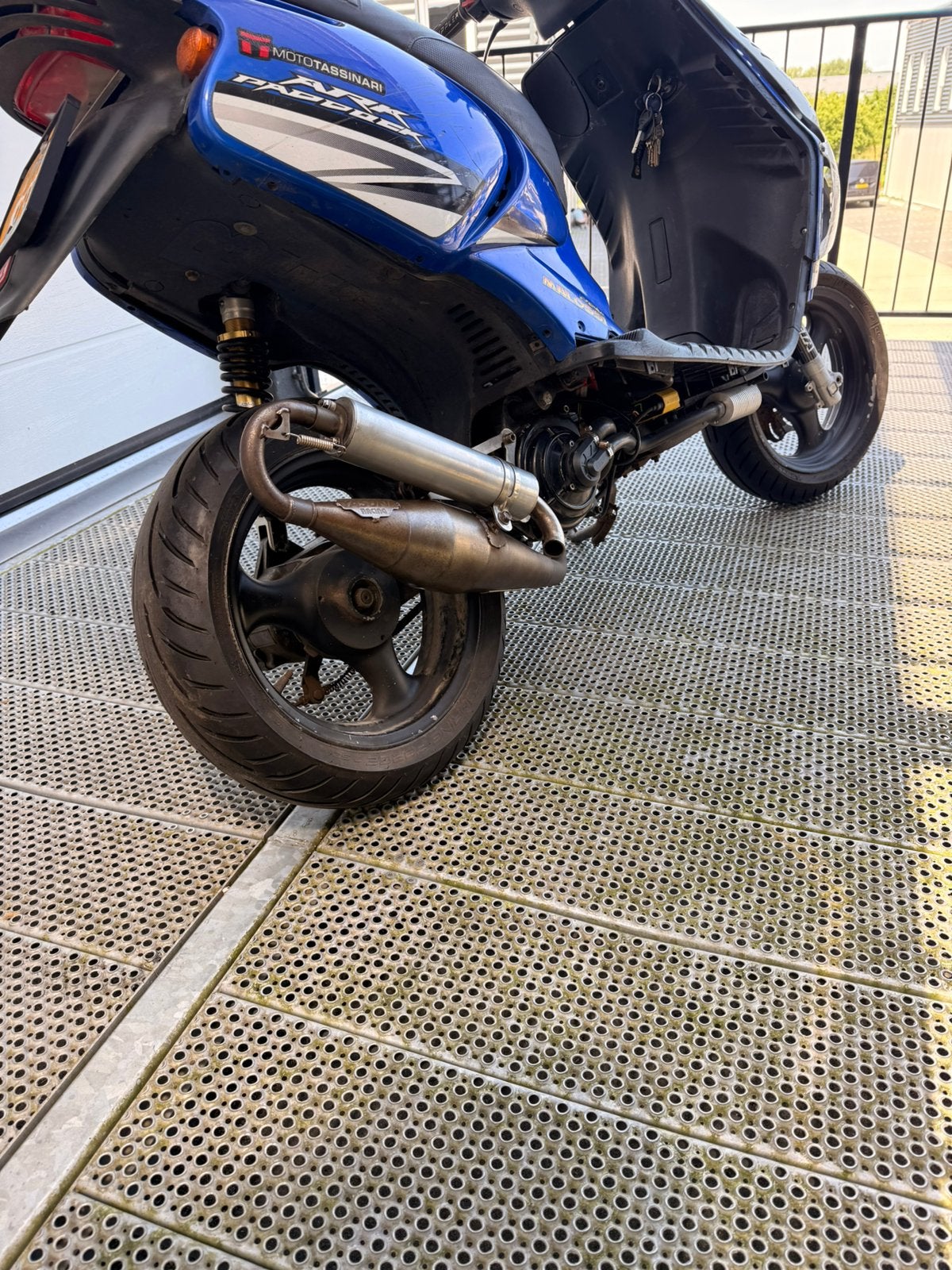 Laaste week €750!! Bèta Ark 70cc Roze Top - Met Werk, Fietsen en Brommers, Brommeronderdelen | Scooters, Ophalen, Gebruikt, Overige typen